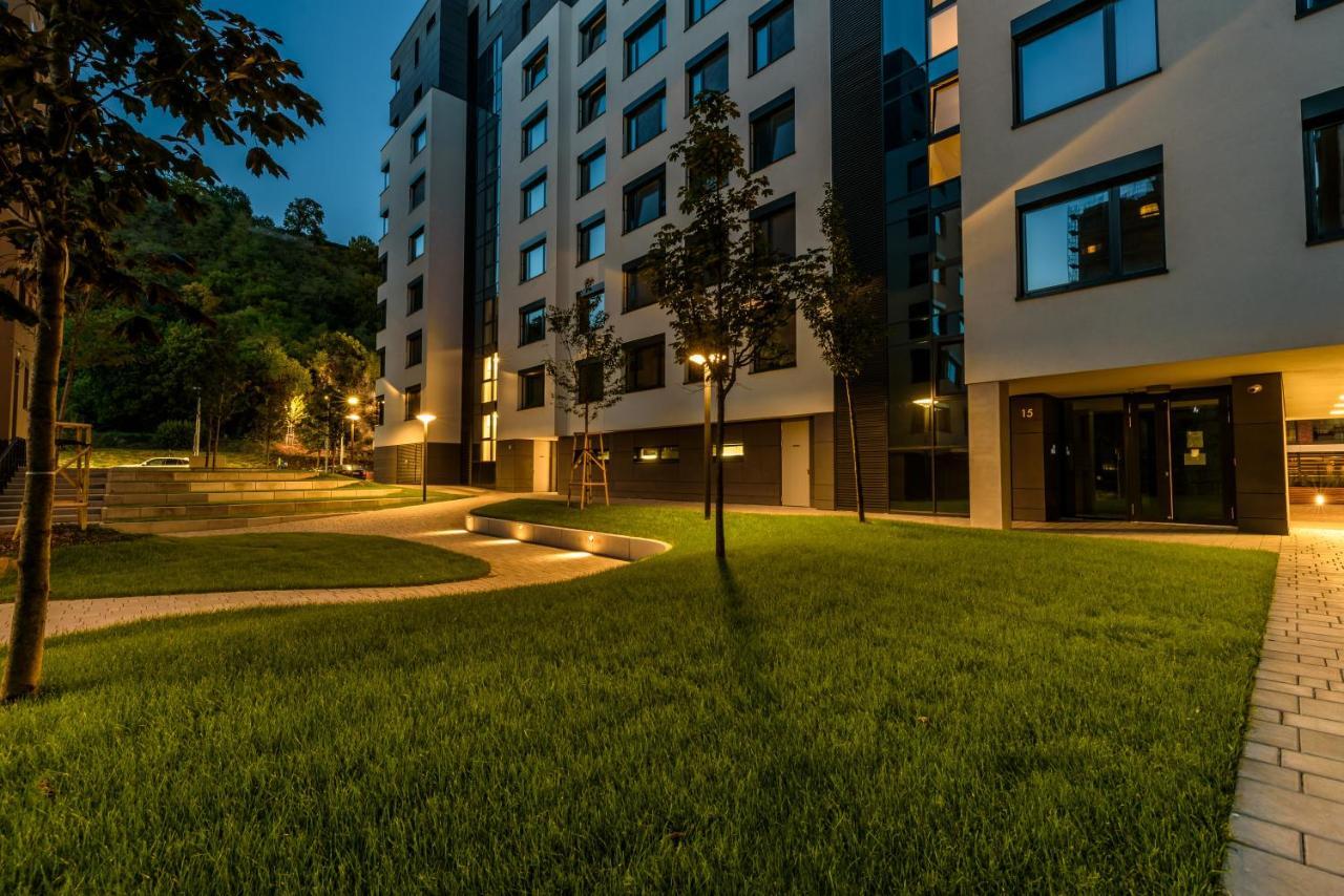 Bratislava Center, River Front, Private Parking Included Екстер'єр фото